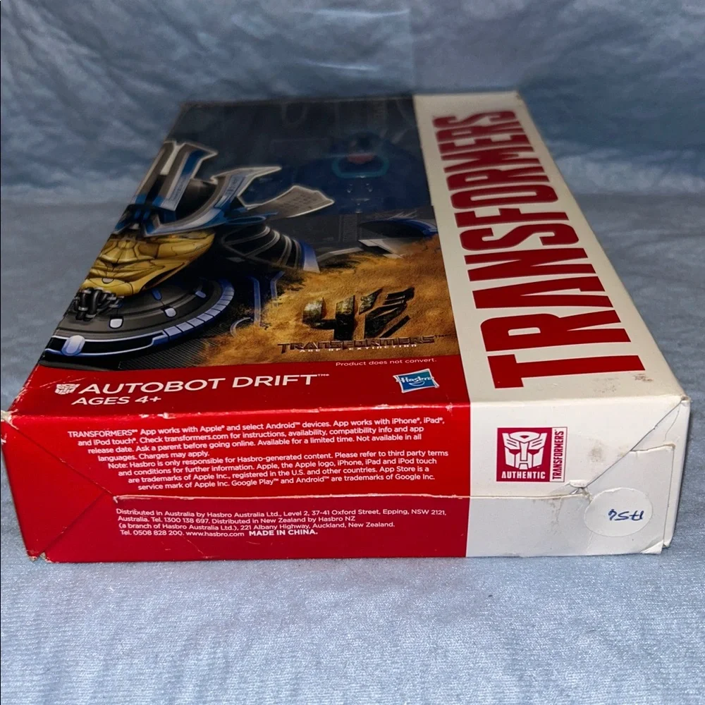 Hasbro Transformers Age of Extinction Autobot Drift 12-inch action figure 12’